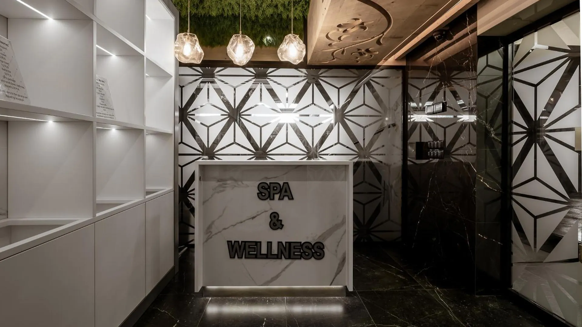 Aparthotel Prestige & Spa Zakopane 0*,  Poland